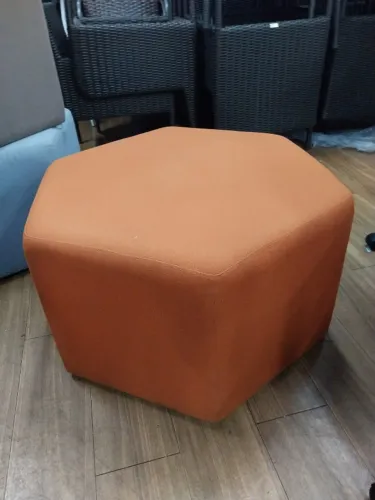 Puff hexagonal para escritório - Laranja - marca Cavaletti 