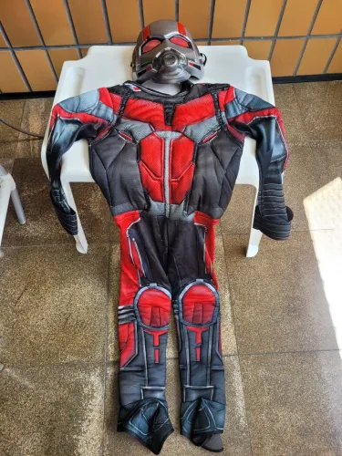 Fantasia Infantil Homem Formiga - 7 a 10 anos