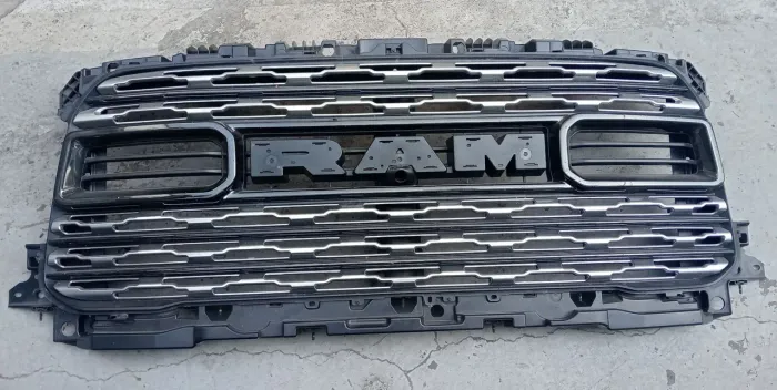 GRADE FRONTAL DODGE RAM 2.500 2019 20/21/22/23/24 ORIGINAL