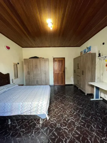//Casa Comercial ou Residencial no Lírio do Vale 