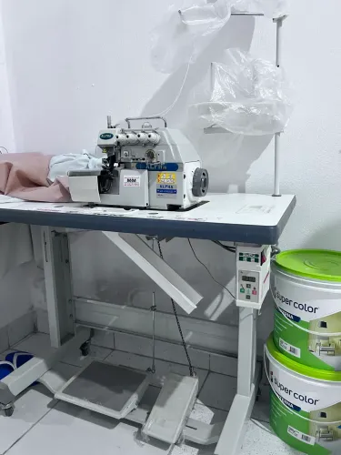 Máquina Overlock ponto cadeia Alpha Class