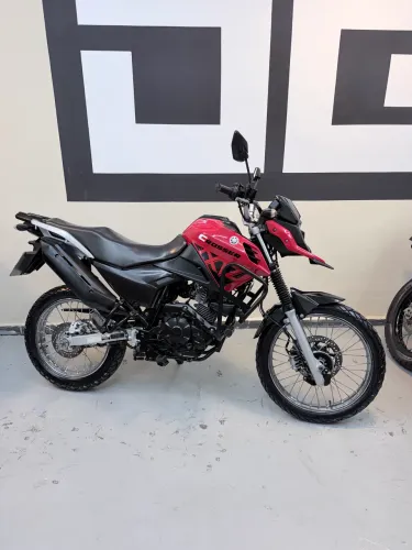 crosser 2023 abs