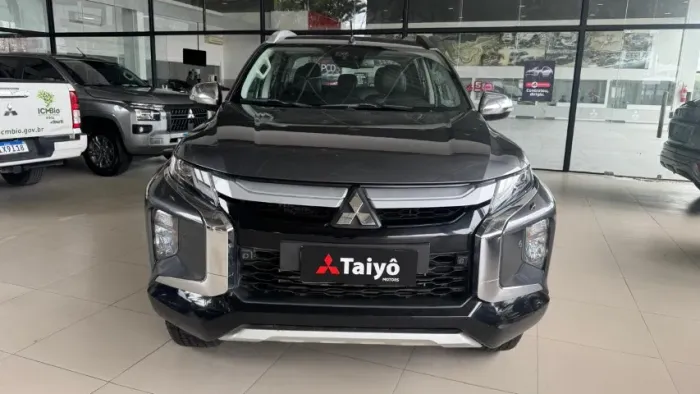 Mitsubishi L200 Triton Sport HPE-S 2.4 CD Dies. AUT 2025