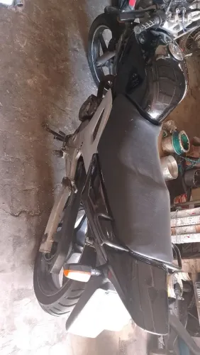 Moto Twister CBX 