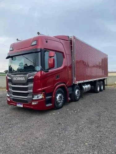 Saia de Scania Nova Sem Juro e Parcelas Facilitadas!
