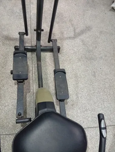 Vendo elíptico em ótimo estado oportunidade R$700,00