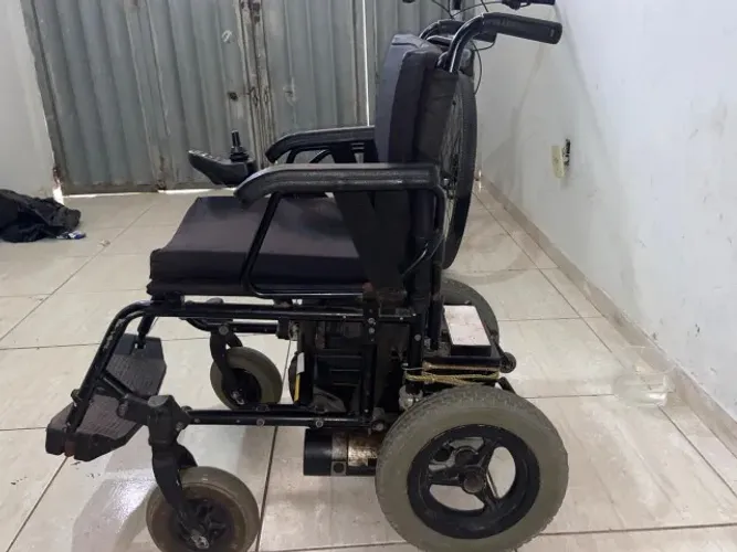 Cadeira motorizada 