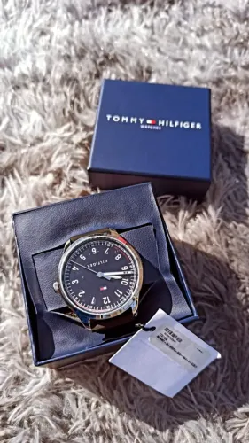 Relógio tommy hilfiger, edição exclusiva direto do estados unidos