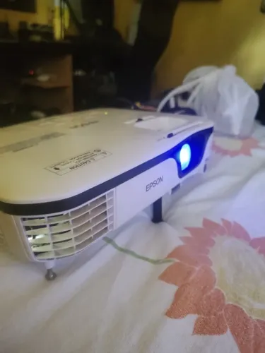 Projetor Epson Powerlite W12+