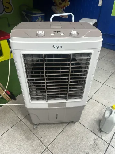 Climatizador de Ar Elgin - 65 Litros - Muito Novo