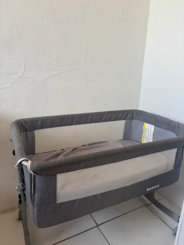 Berço Co-Leito KaBaby Side by Side Cinza - Excelente Estado!