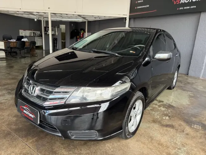 Honda City Sedan DX 1.5 Flex 16V Mec. 2013