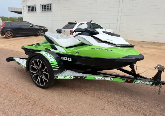 Jet SKY 130 102 horas 73 mil com carretinha zap *