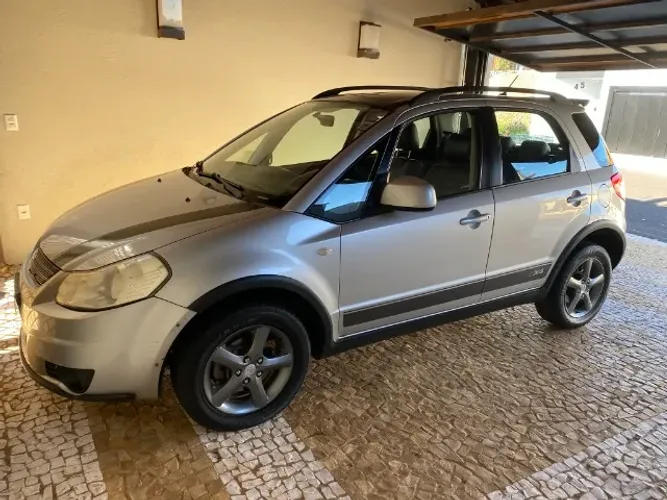 Suzuki SX4 2.0 16V 145cv 4WD 5P Aut. 2010