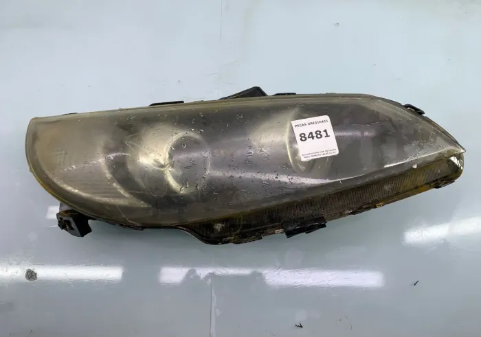 *RECONDICINAR COM DETALHES Farol Direito Jac J5 12/14
