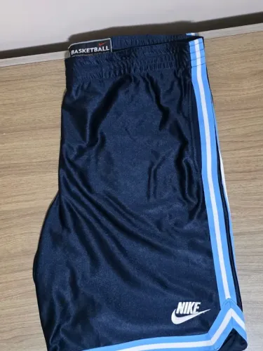 BERMUDA VINTAGE BASQUETE NIKE ORIGINAL - TAM M - BASKET/SKATE/NIKE/HIPHOP/Y2K