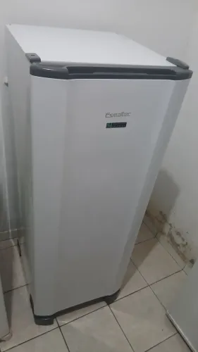 Vende - se essa geladeira 
