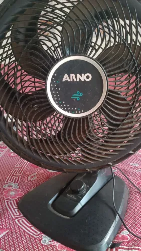 Ventilador marca Arno