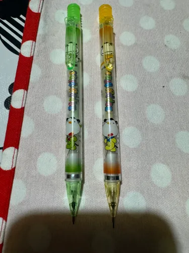 Kit 2 lapiseiras raras e antigas de bichinho amarelo e verde