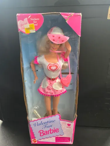 Boneca Barbie Valentine Fun