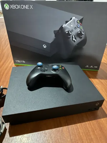 X BOX ONE X 1 TB Parcelo em 10x