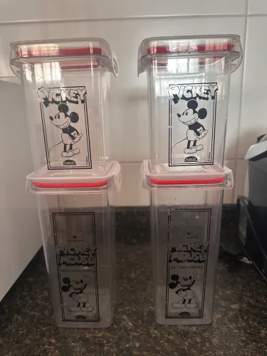 Potes Herméticos com Trava e Estampa do Mickey em Vermelho - Plasultil