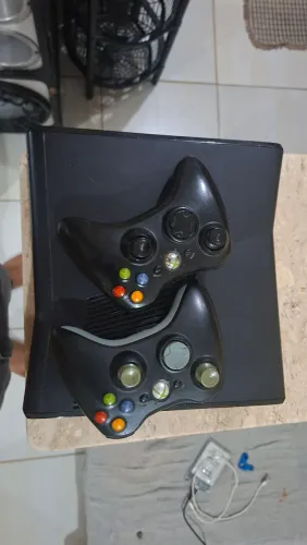 Xbox 360 slim Desbloqueado