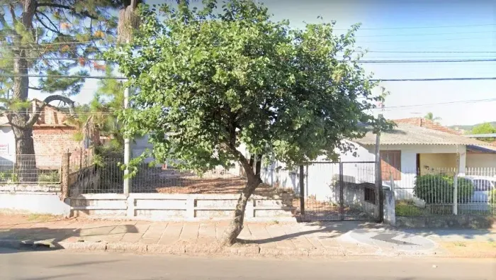 Terreno de 334m² na Av Otto Niemeyer - Cavalhada Porto Alegre