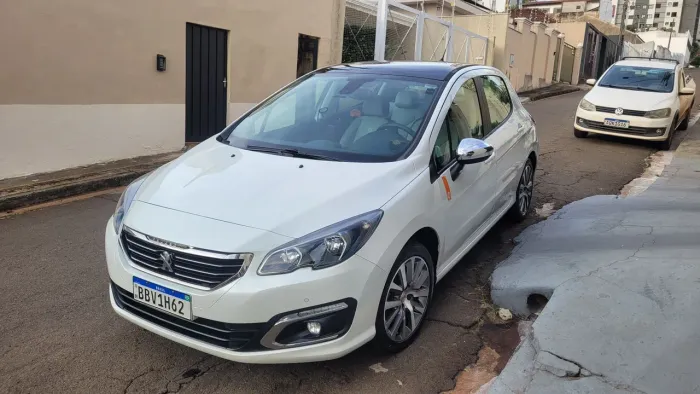 Peugeot 308 Roland Garros 1.6 TB Flex 16V 5P AUT 2018