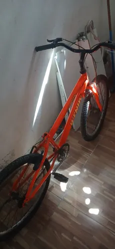 Bicicleta aro 24 sem cela funcionando