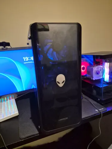 gabinete gamer com 6 fans