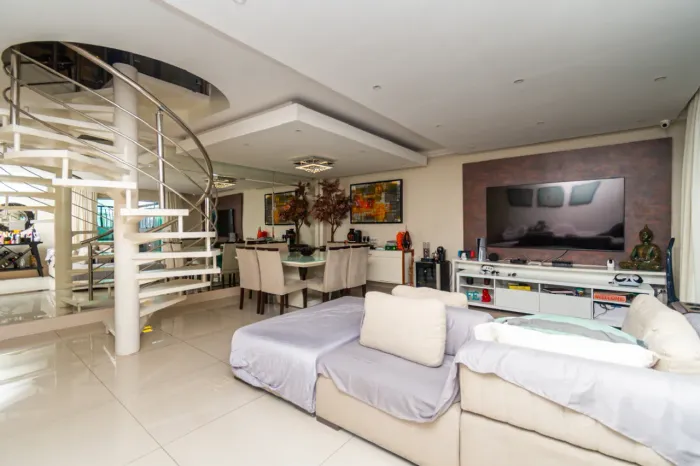 Cobertura para venda em Chácara Califórnia com 2 quartos, sendo 2 suítes, 171m²