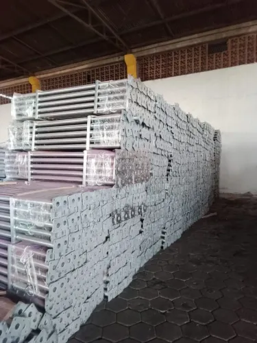 Escoras metalicas 4M