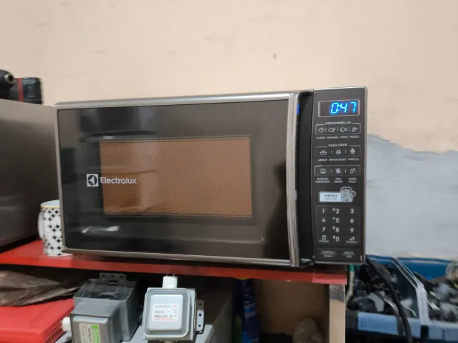 Microondas Electrolux 27 Litros