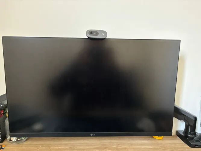 Monitor LG 144hz Full HD 1ms + braço suporte