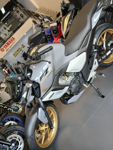 F15 150CC 26/26 - Alexandre Yamaha
