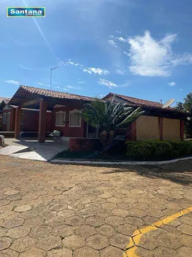 Casa com 2 dormitórios à venda, 120 m² por R$ 110.000 -Com piscina e sauna - Caldas Novas/