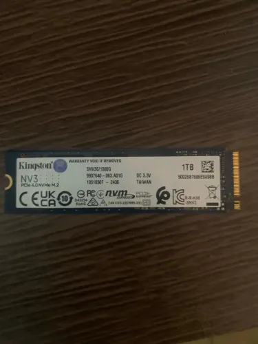 SSD 1Tb kingston +windows 10 pro original