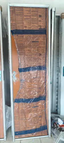 Porta 60x210 completa esquerda