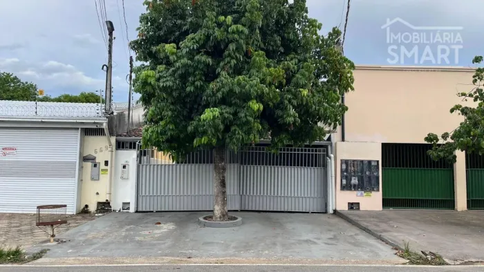 Casa com 4 dormitórios para alugar por R$ 3.800,00/mês - Centro - Boa Vista/RR