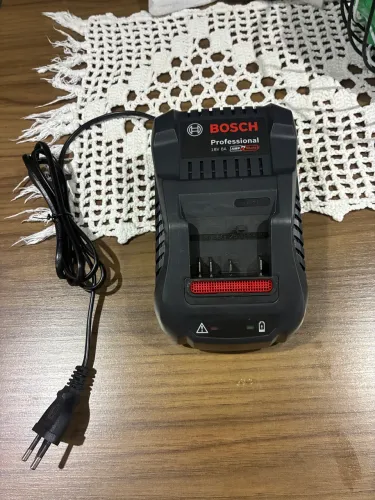 Carregador Bosch Rápido 8ah 220v
