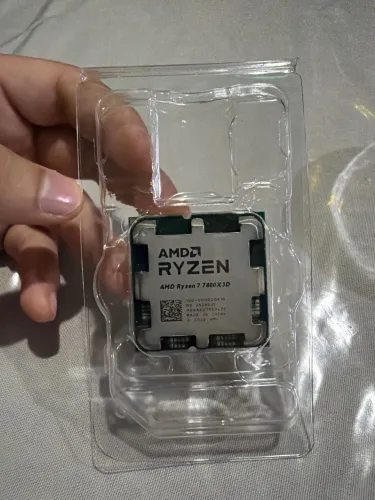 Processador AMD Ryzen 7 7800X3D AM5 - OEM