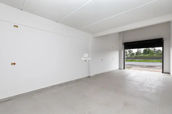 Loja Comercial para alugar com 82m² em São José dos Pinhais/PR