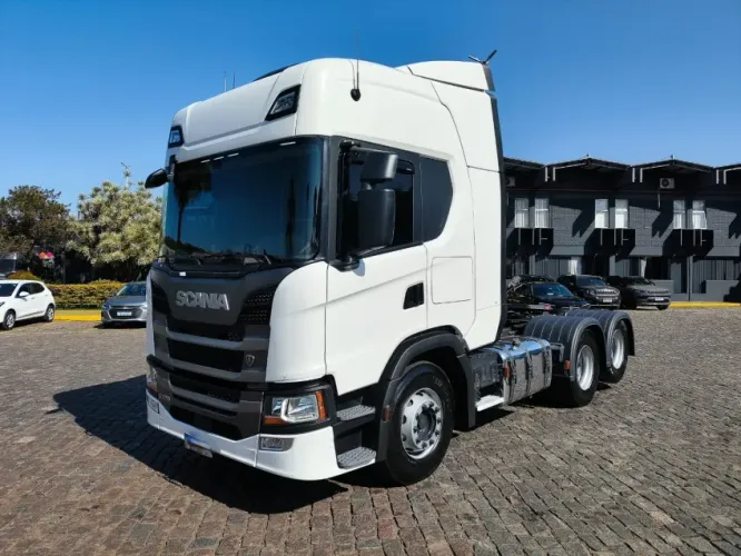 SCANIA G370 A6X2 BRANCA