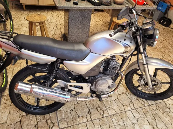 Motocicleta Yamaha 2007 ..