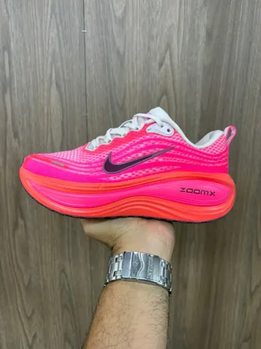 Tênis Nike Vomero Plus Novo (34-43)
