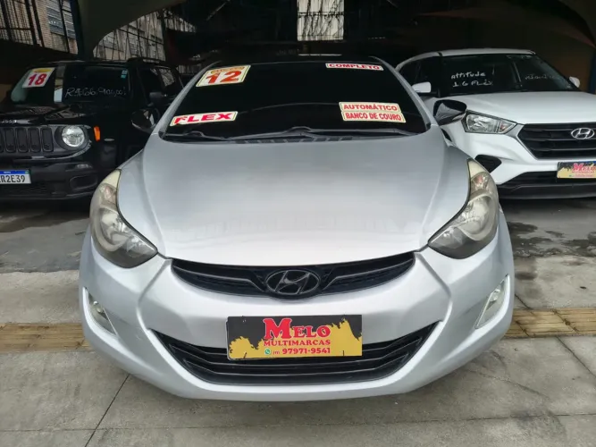Hyundai Elantra GLS 1.8 16V Aut. 2012