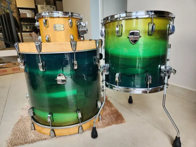 Bateria Odery Custom Shop e Yamaha ENVIO (ñ pearl tama dw mapex ludwig sonor )