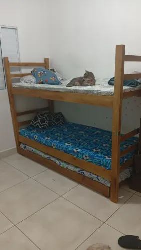Vendo triliche de madeira 