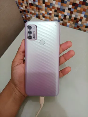 Celular Motorola precisa concertar 